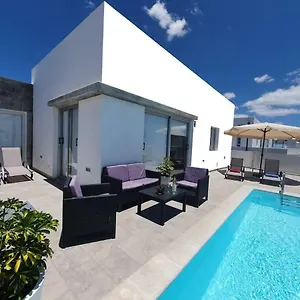  Villa New York Spain